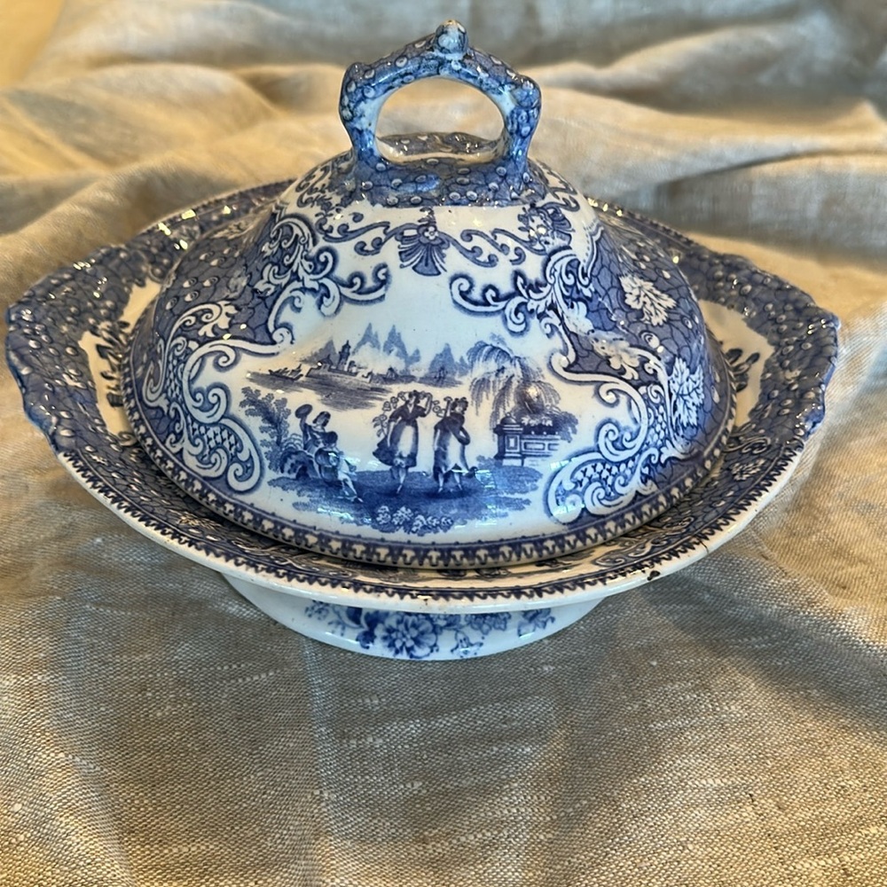J&M P Bell Italian Lakes blue and white transferware footed round bowl and lid